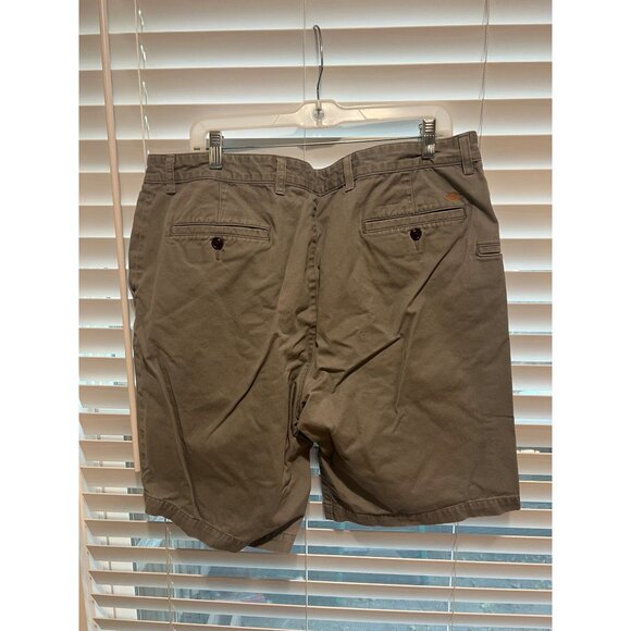 Dockers 100% Cotton Mens Shorts - Size 40 - Picture 3 of 5